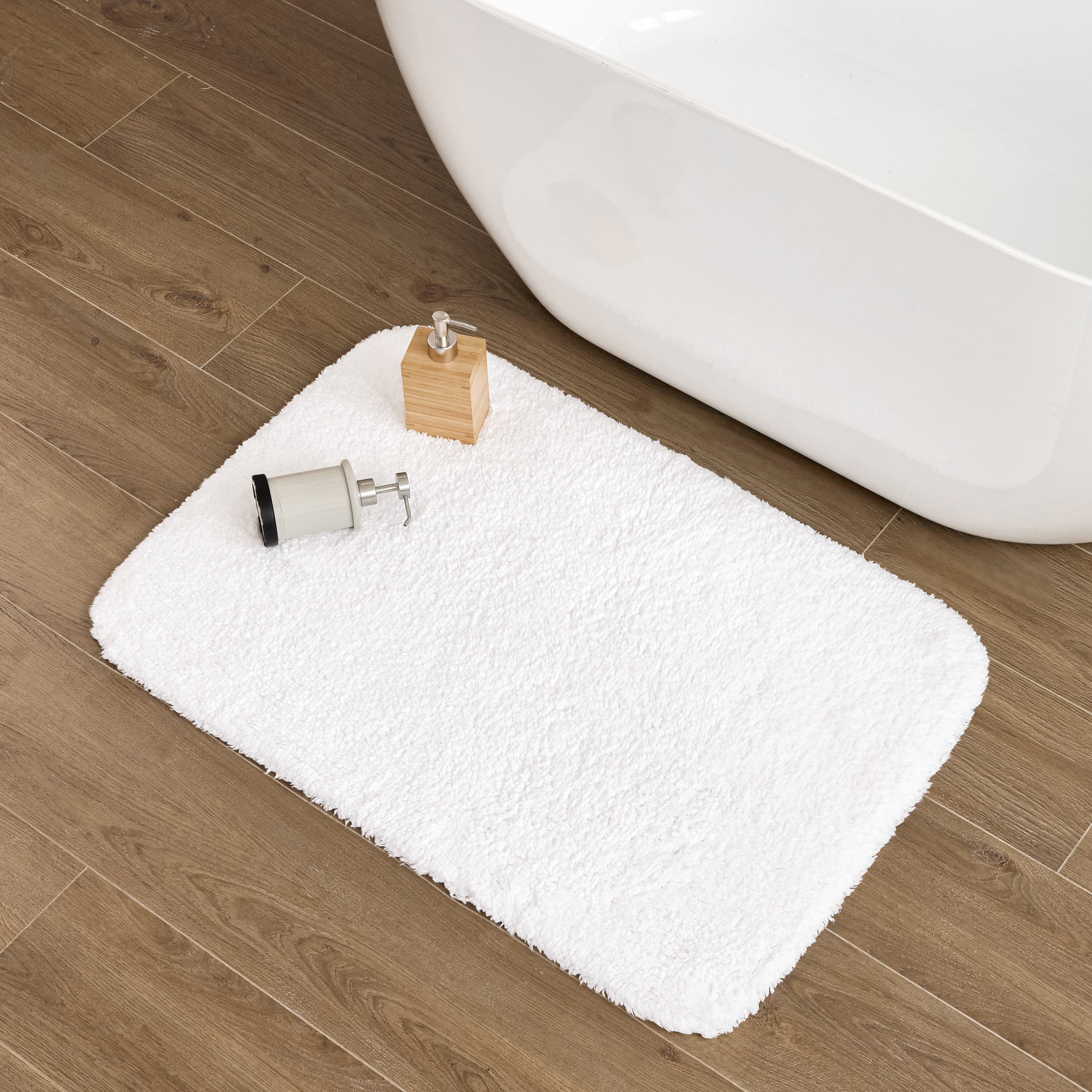 Lihaoju fluffy-feeling Bath Mat with strong water absorption