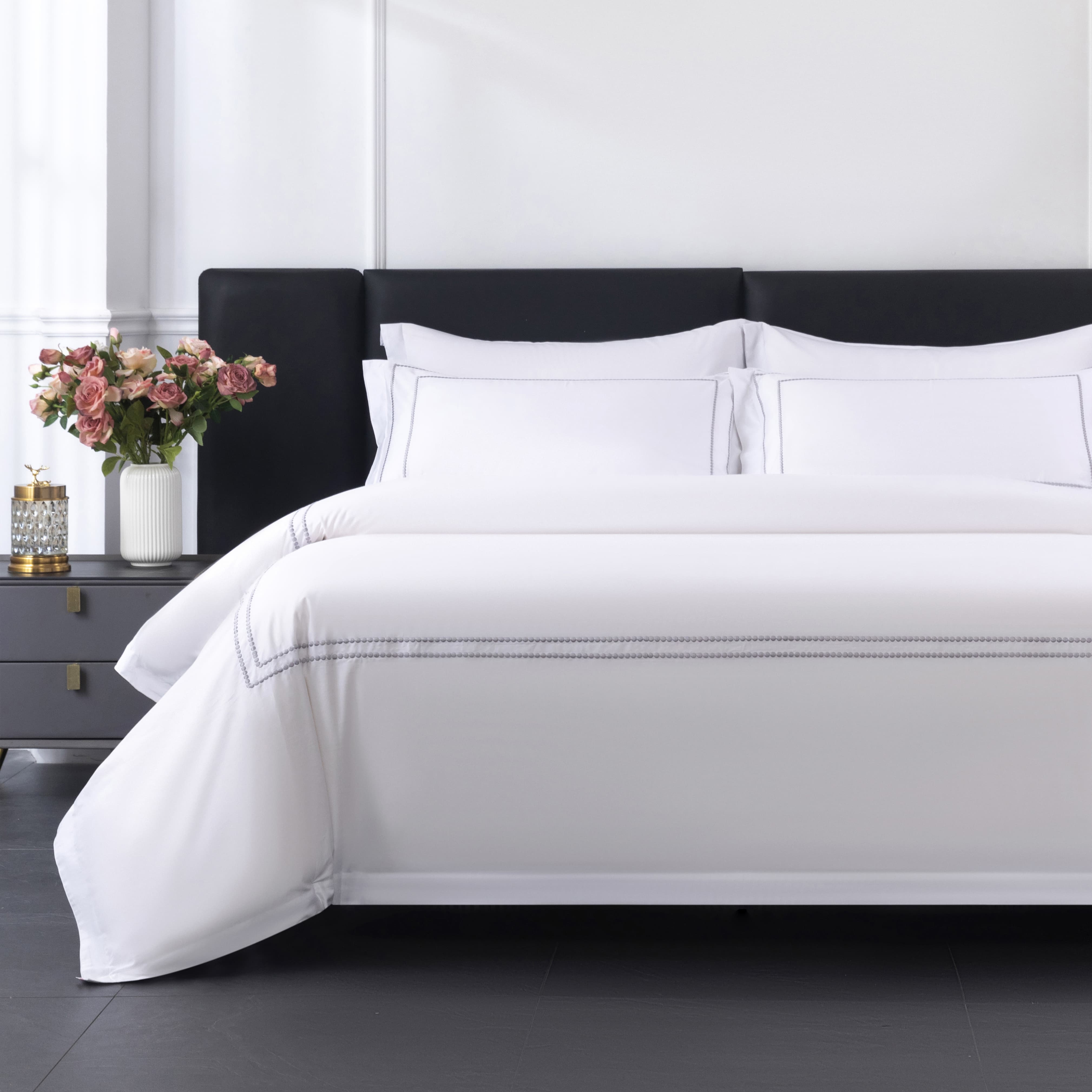 Lihaoju Wholesale Embroidery Bedding Sets