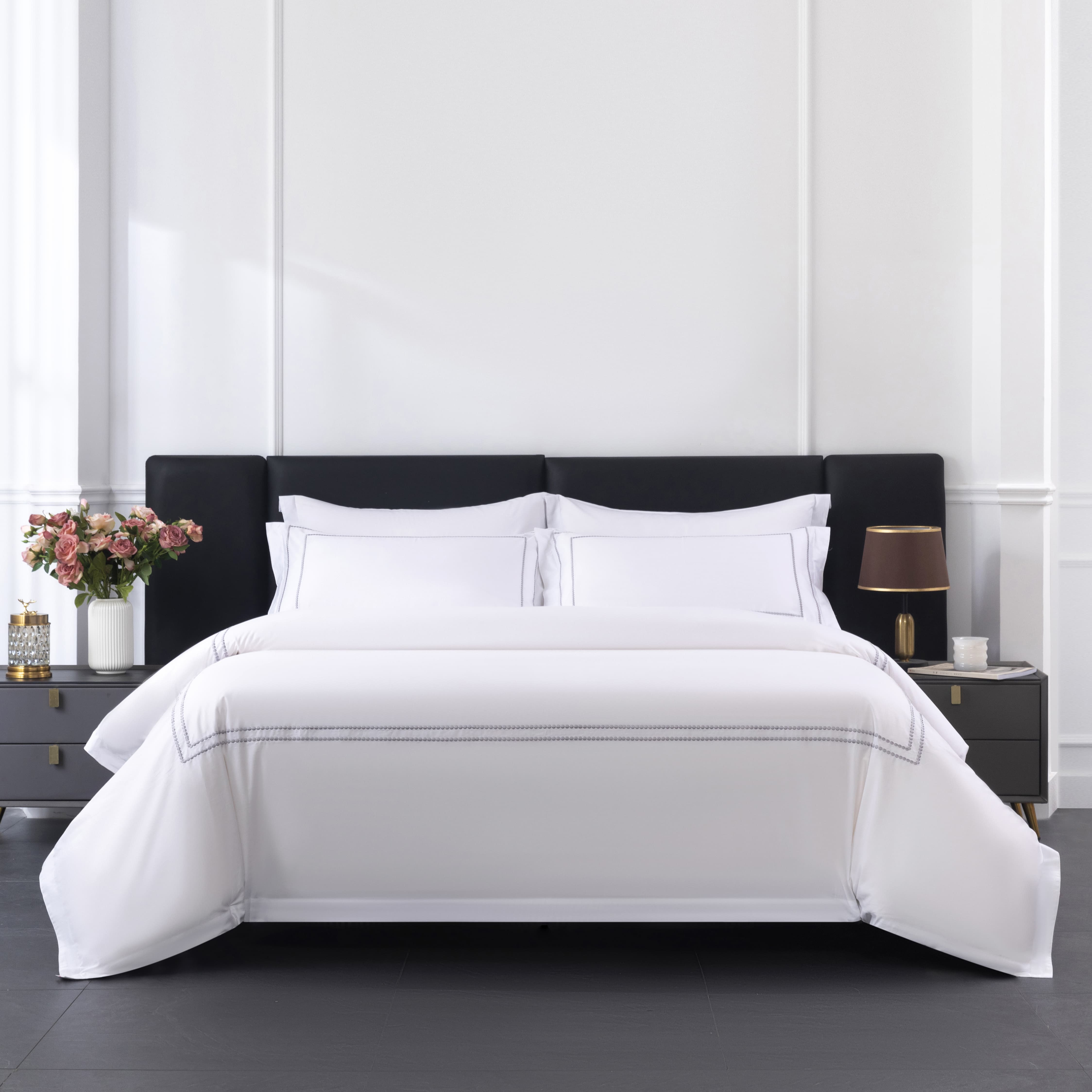 Lihaoju Wholesale Embroidery Bedding Sets