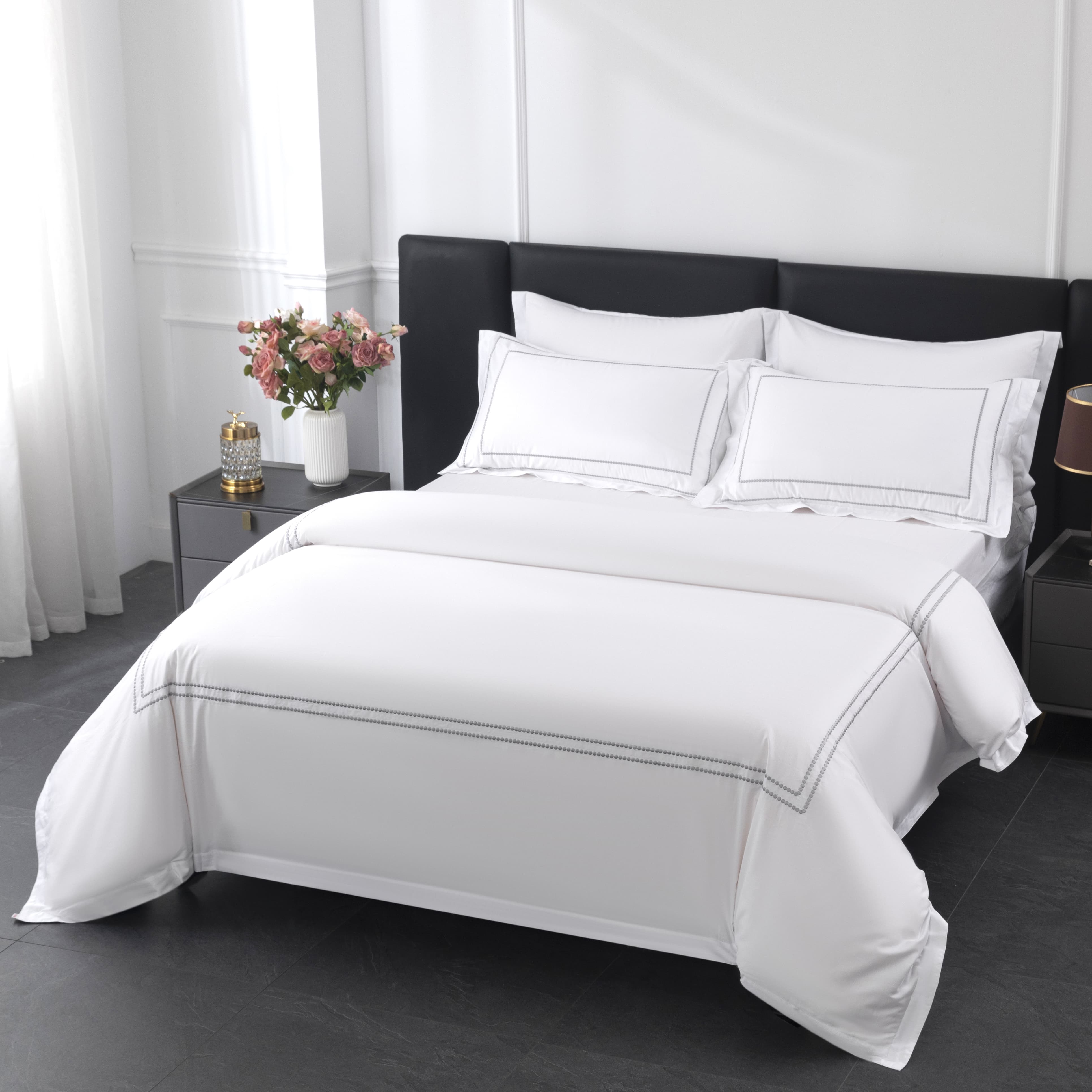 Lihaoju Wholesale Embroidery Bedding Sets