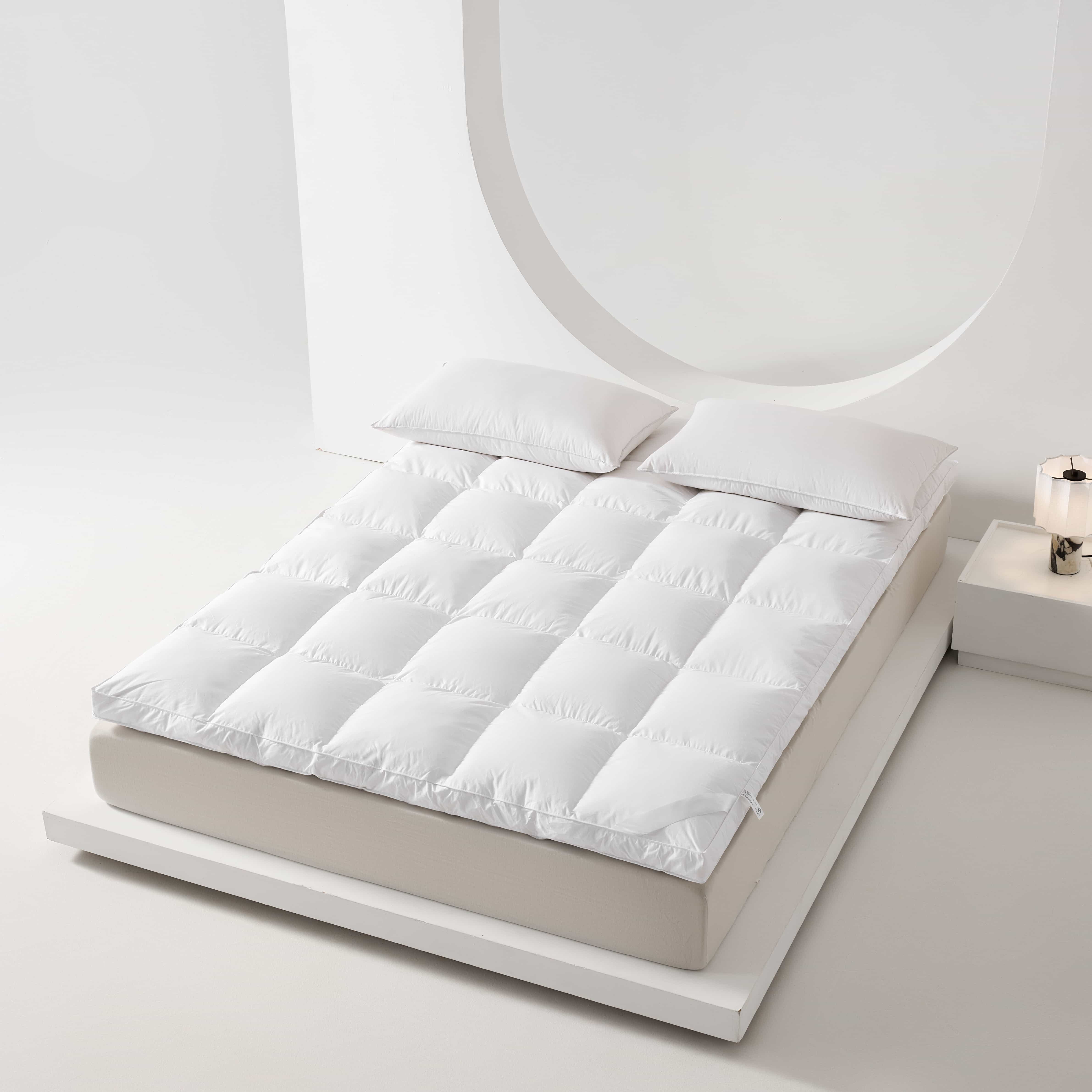 Wholesale High-Quailty Down Mattress Topper