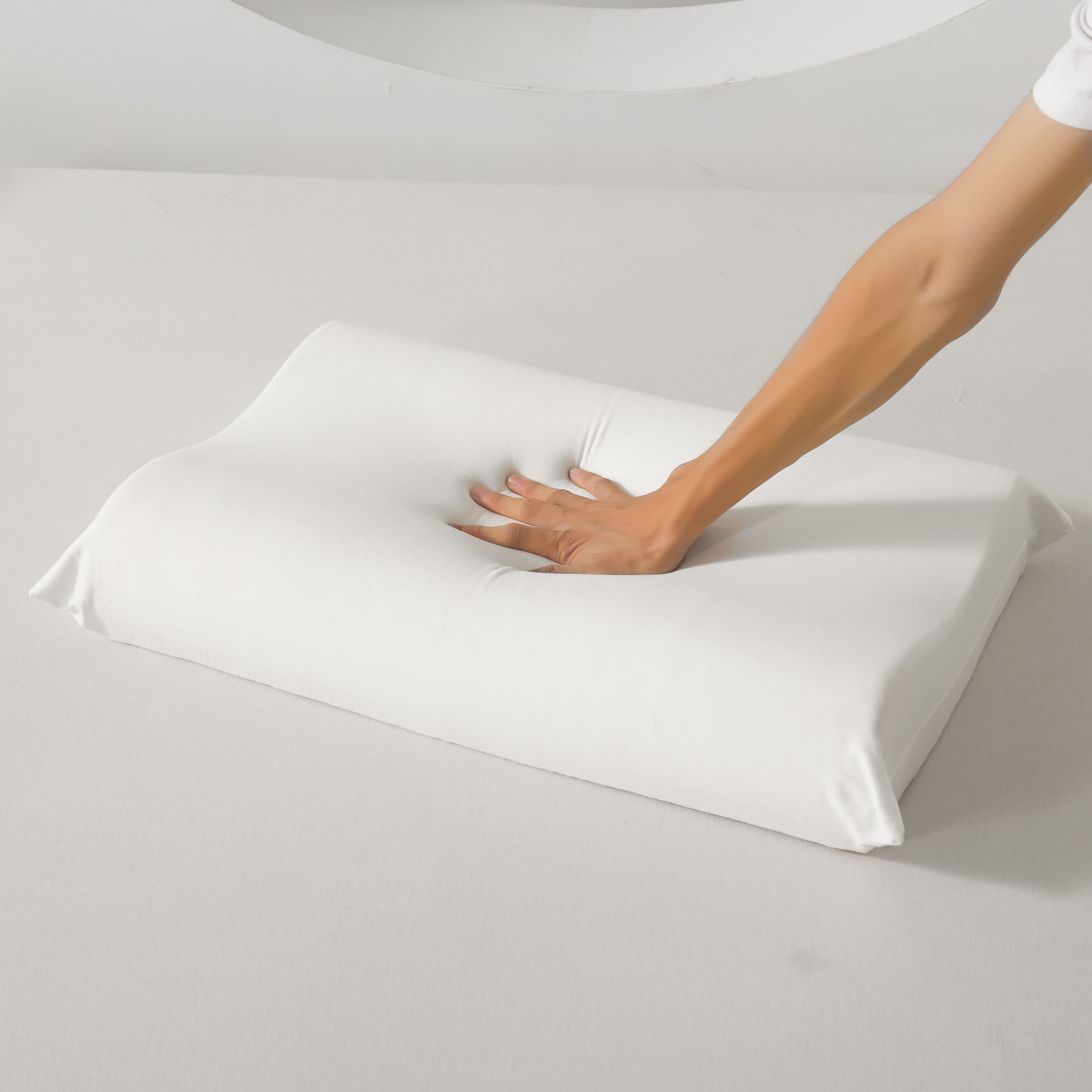 Lihaoju Slow Rebound Memory Foam Pillow