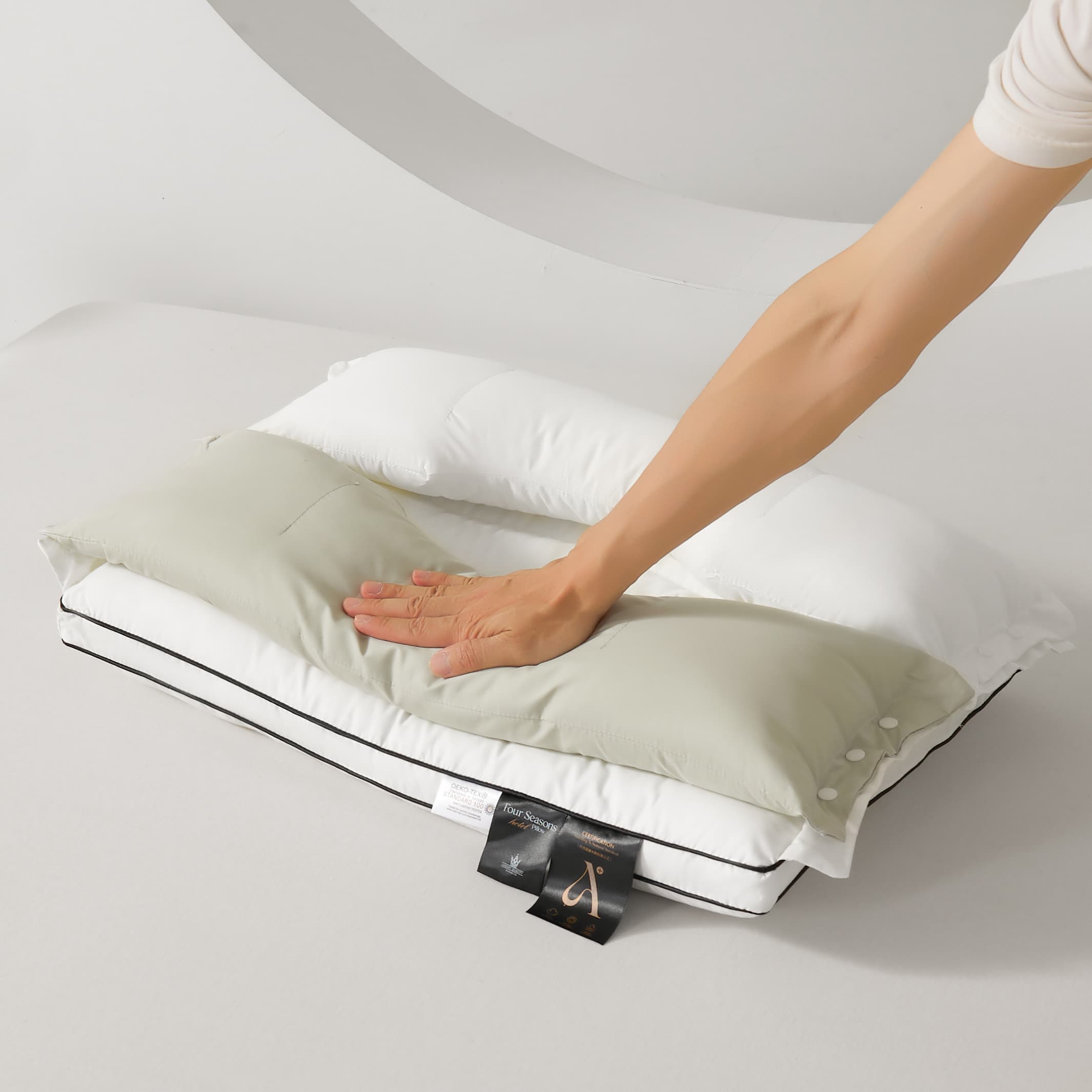 Lihaoju Three-in-one Neck Pillow