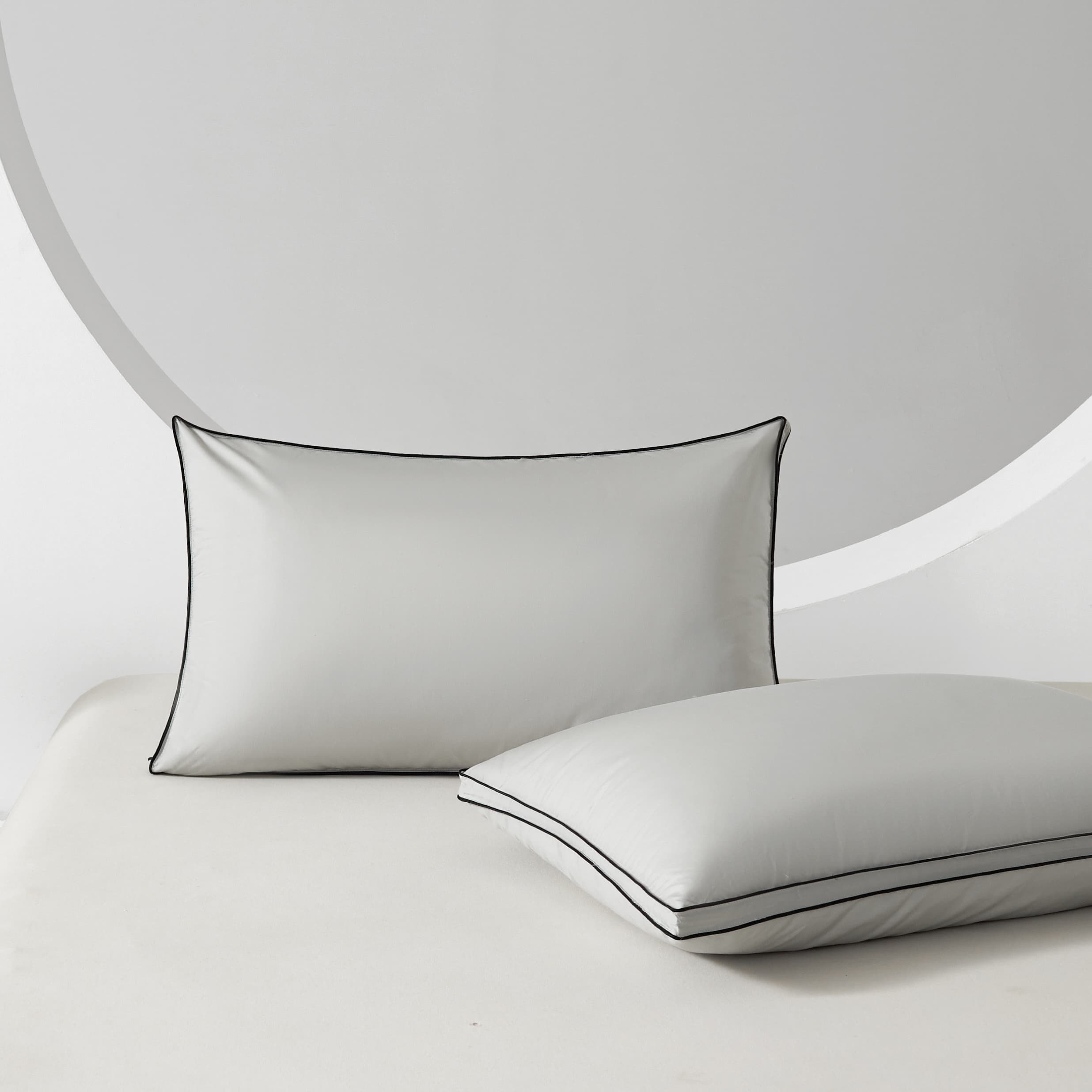 Four Season Soft Lace Fiber Pillow