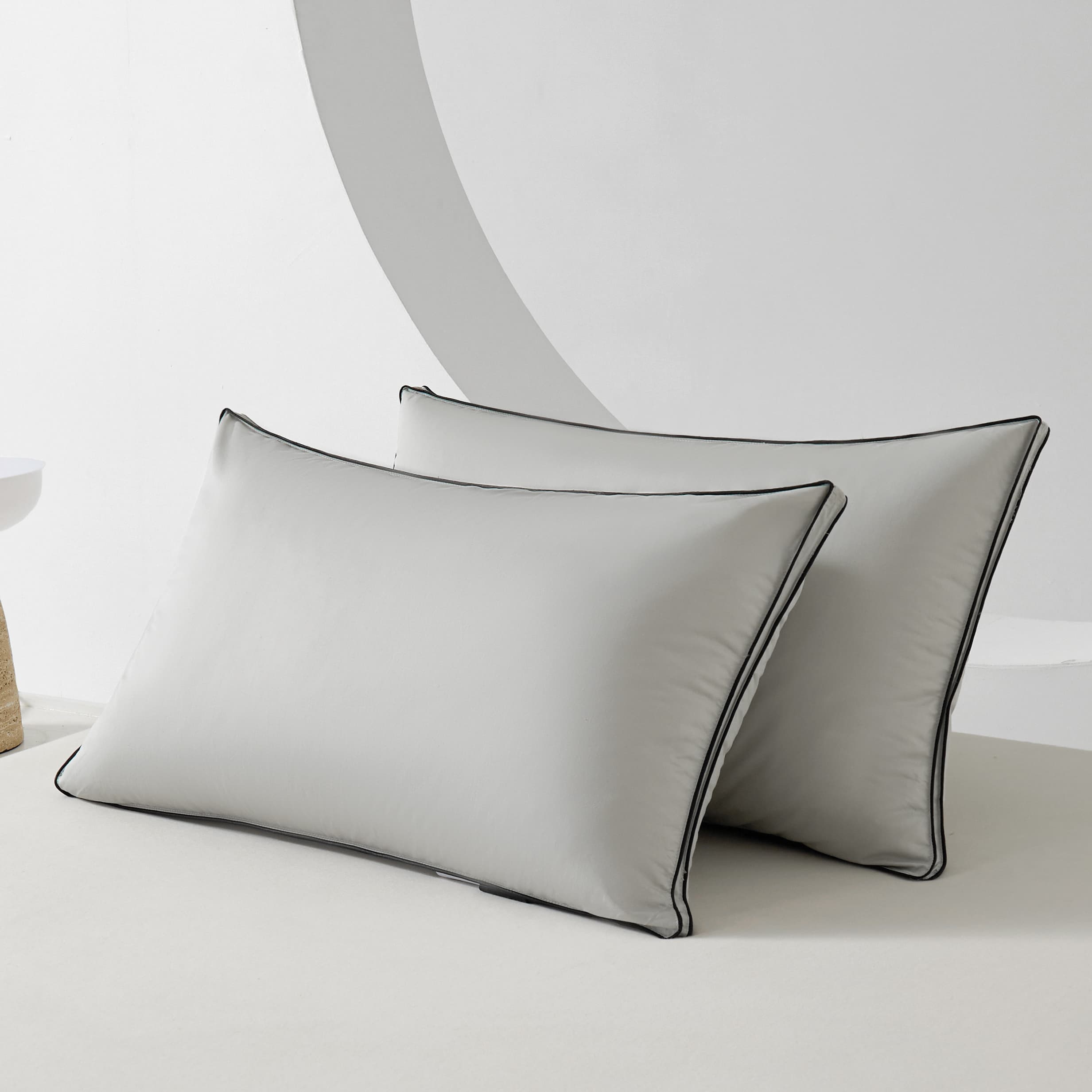 Four Season Soft Lace Fiber Pillow