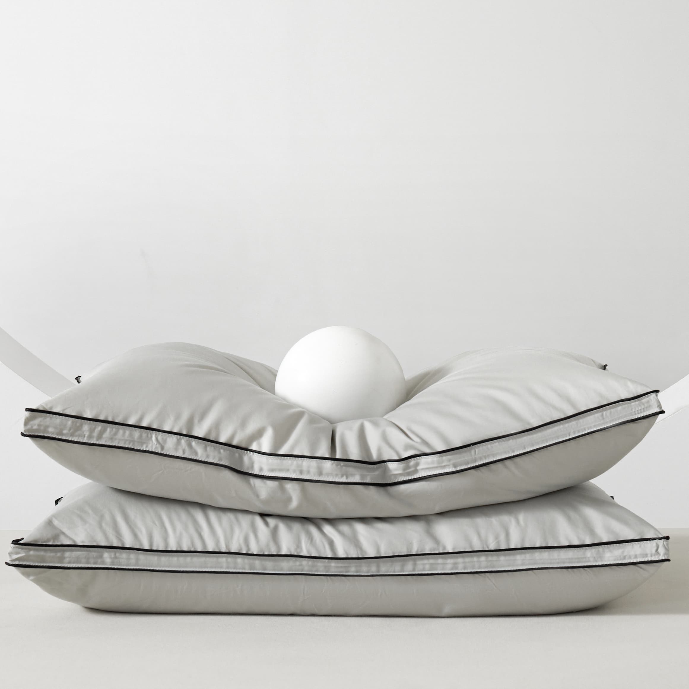 Four Season Soft Lace Fiber Pillow