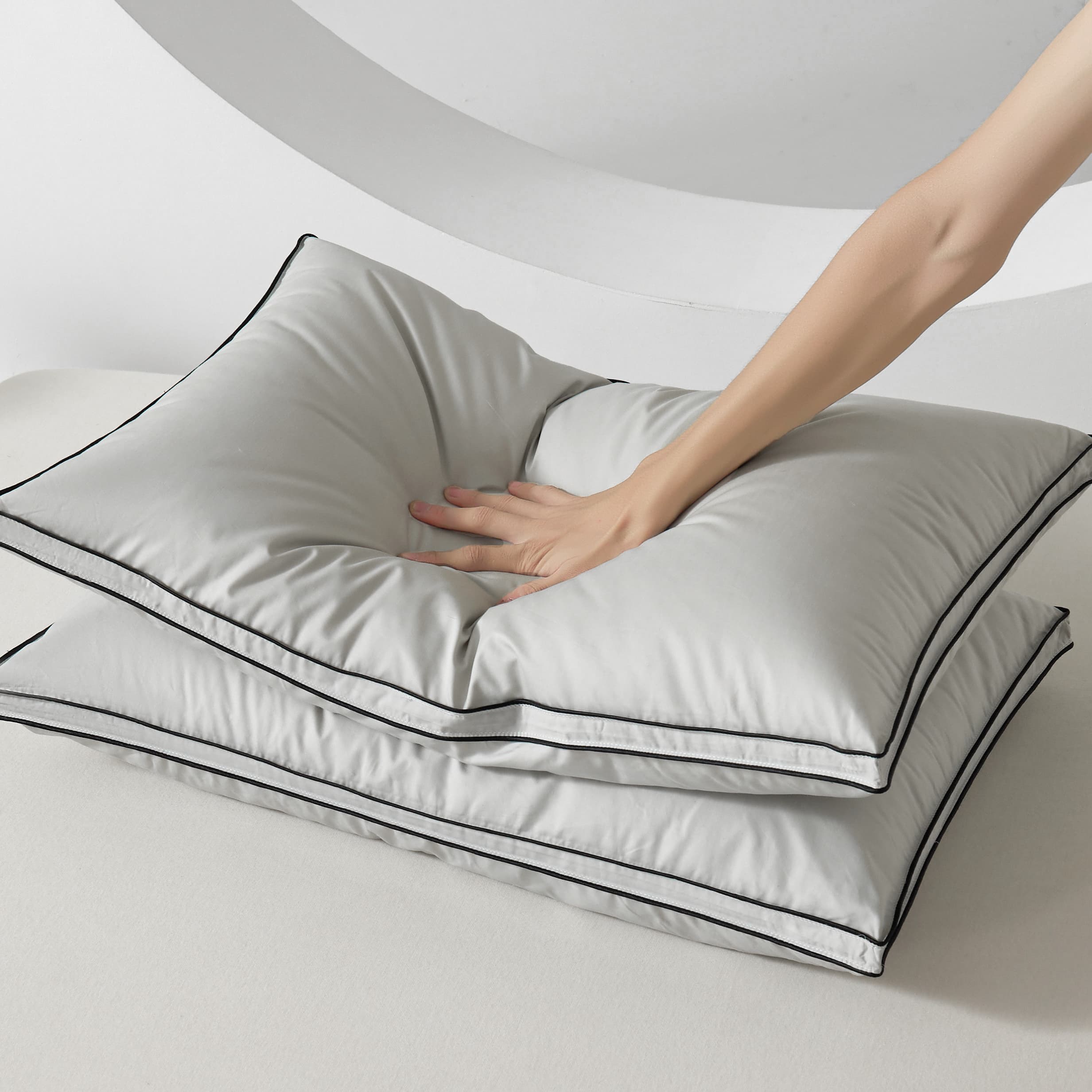 Four Season Soft Lace Fiber Pillow