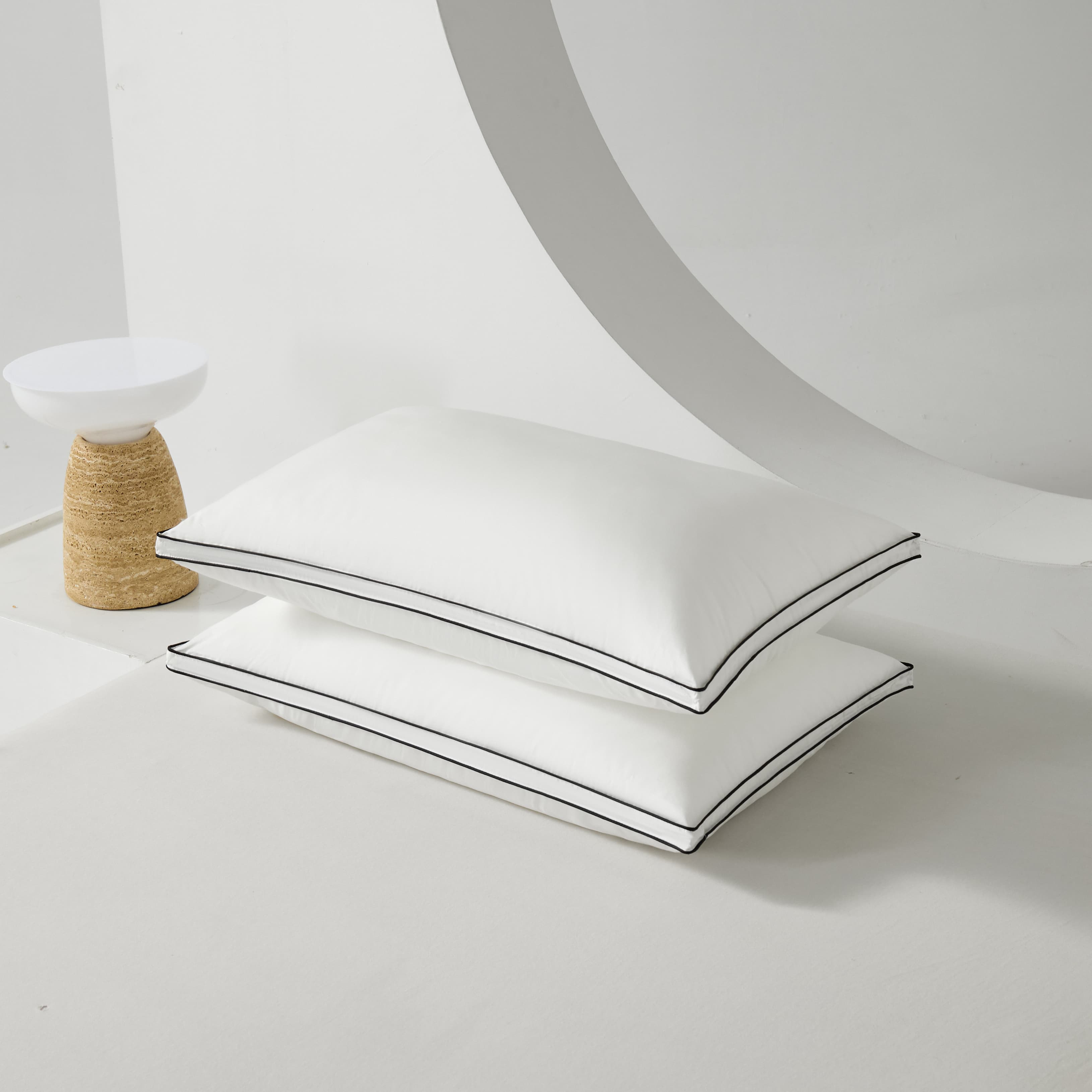 Four Season Soft Lace Fiber Pillow