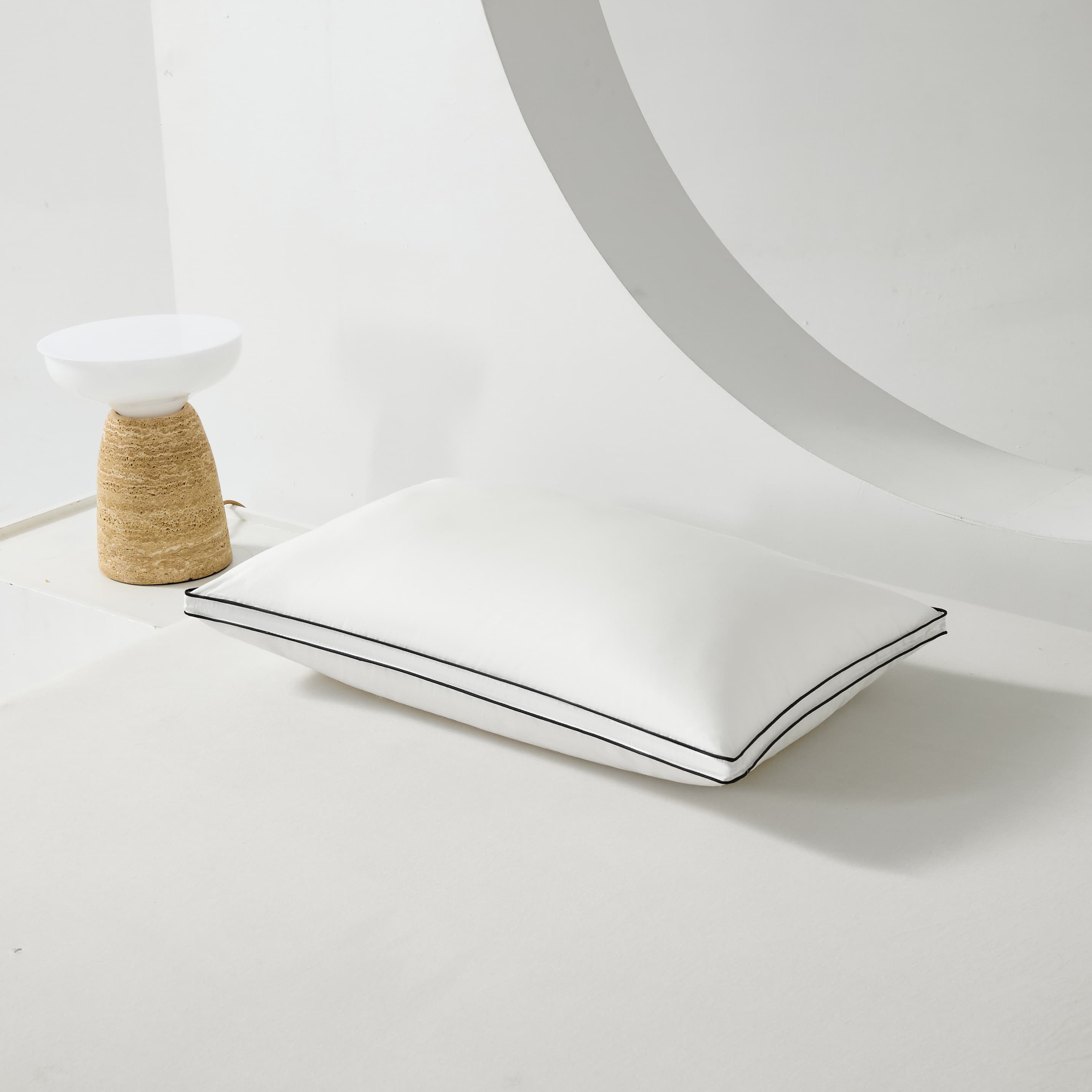 Four Season Soft Lace Fiber Pillow