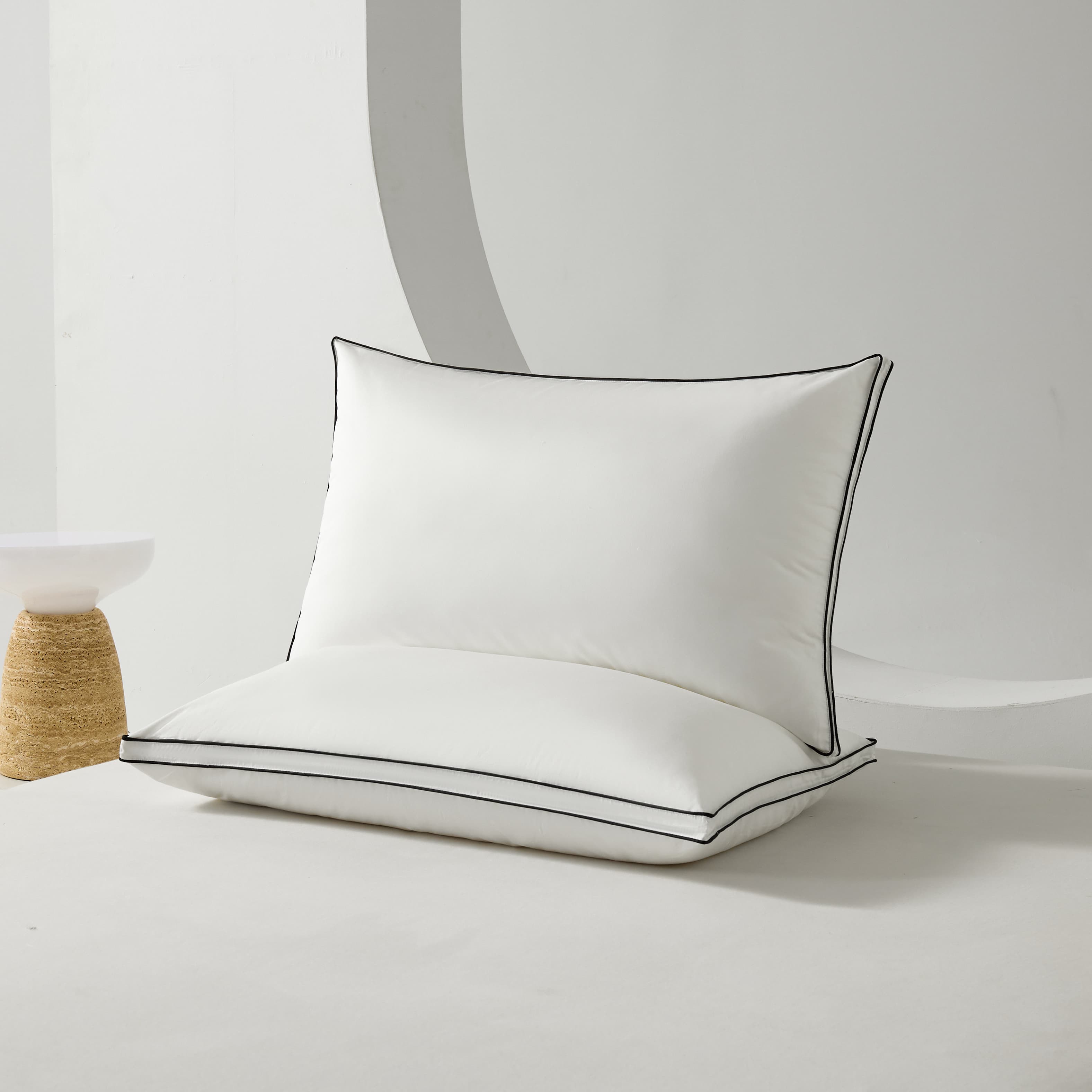 Four Season Soft Lace Fiber Pillow