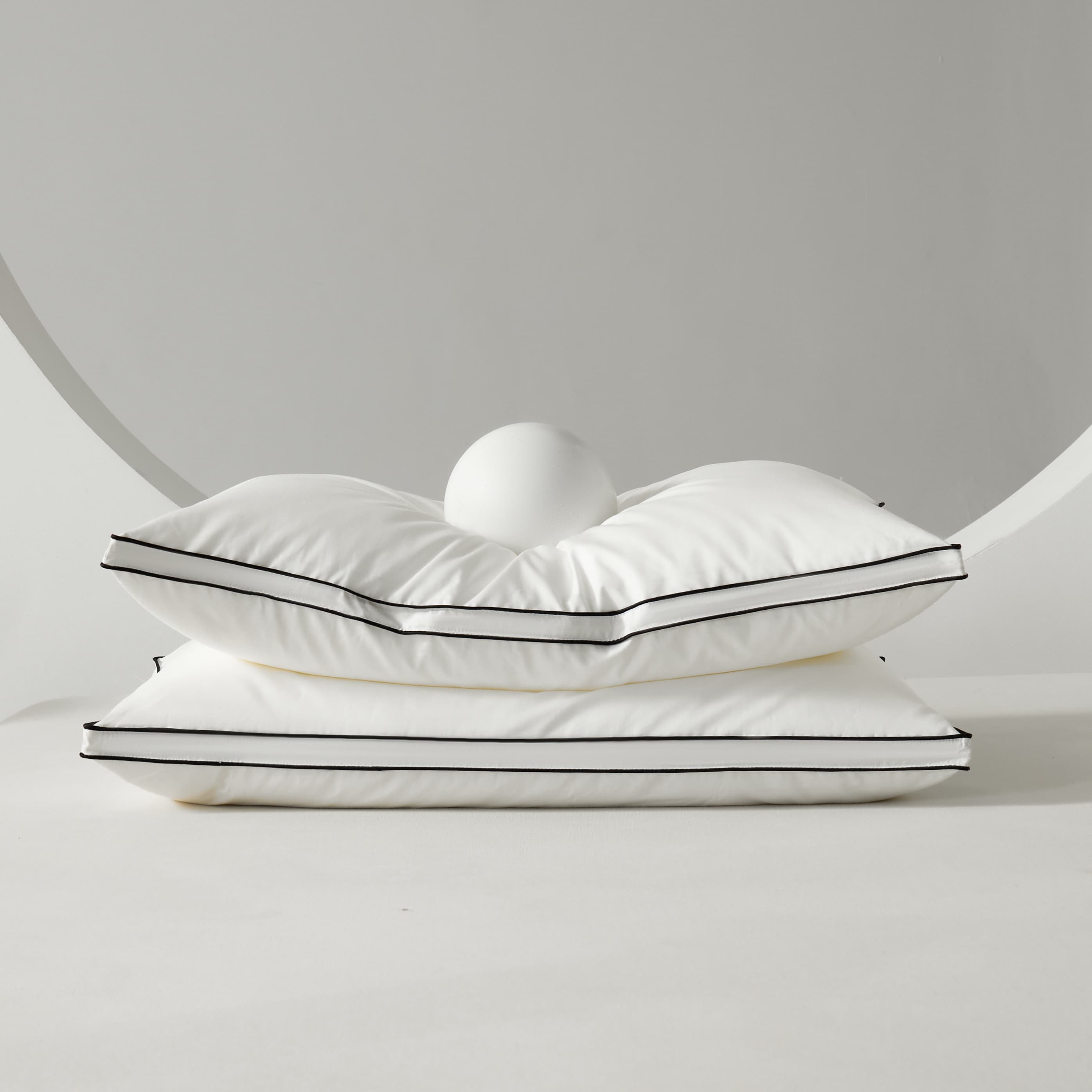 Four Season Soft Lace Fiber Pillow