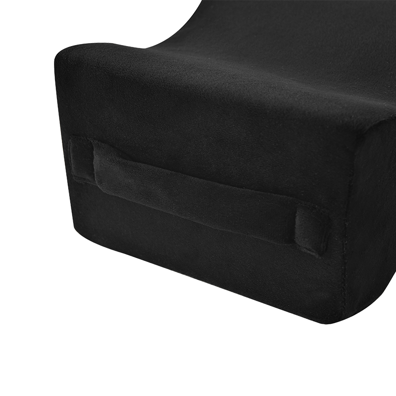 Multi-kinetic Hip Pillow