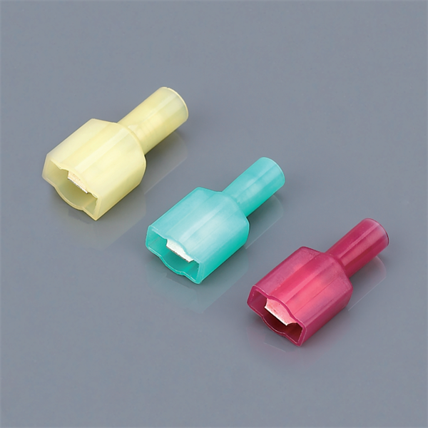 Nylon-Fully Insulated Male Quick Disconnects A