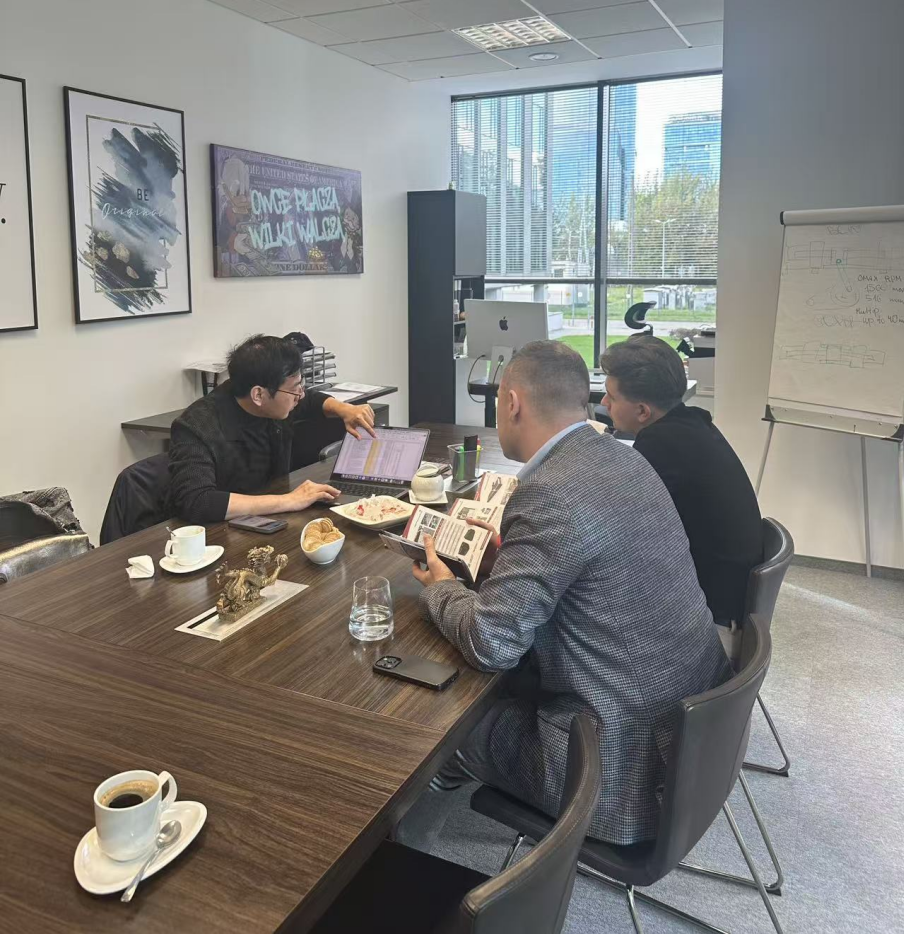 YC Waterjet Visits Long-term Polish Client