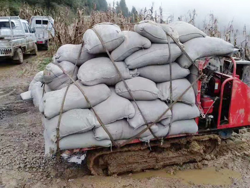 Classification of crawler transporters and their throttle use