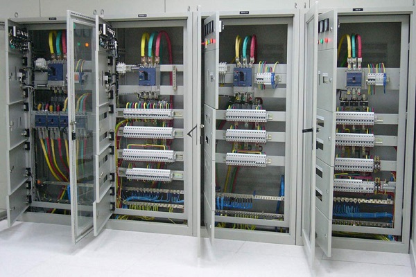 خزانة توزيع الطاقة من سلسلة W-TEL-PDC