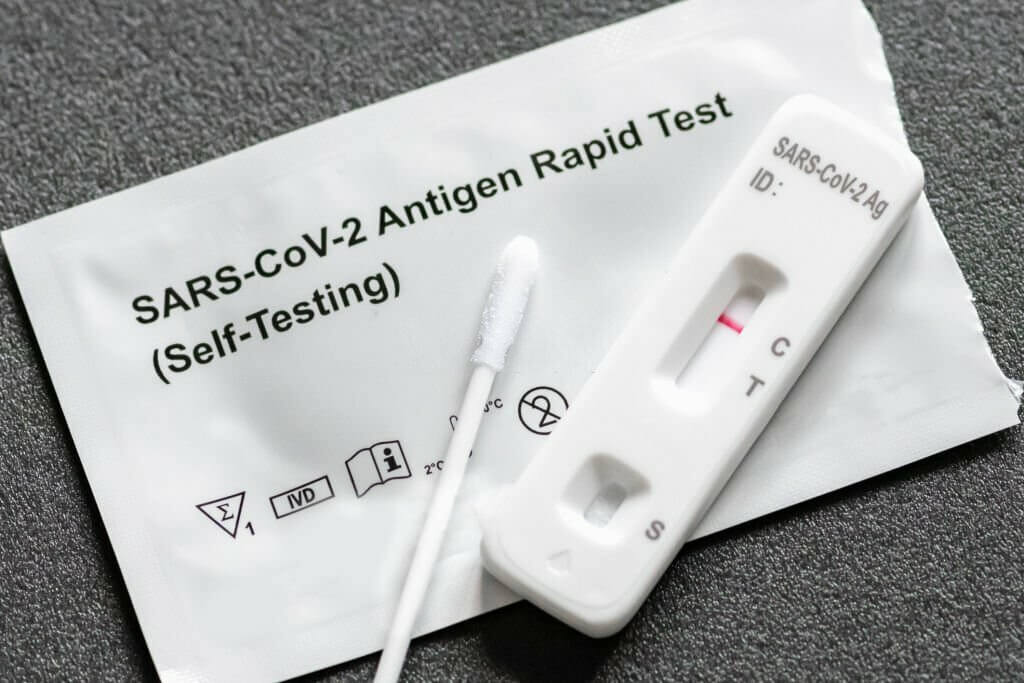 Negative result on Covid-19 antigen test kit