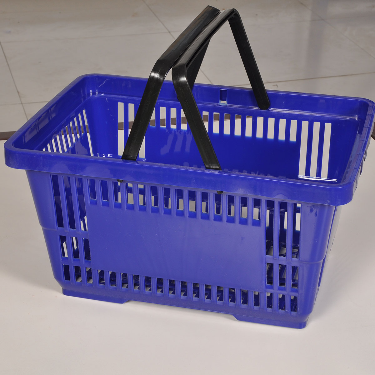 Shopping Basket For Sale Qingdao Chengjunxiang Commercial Equipment