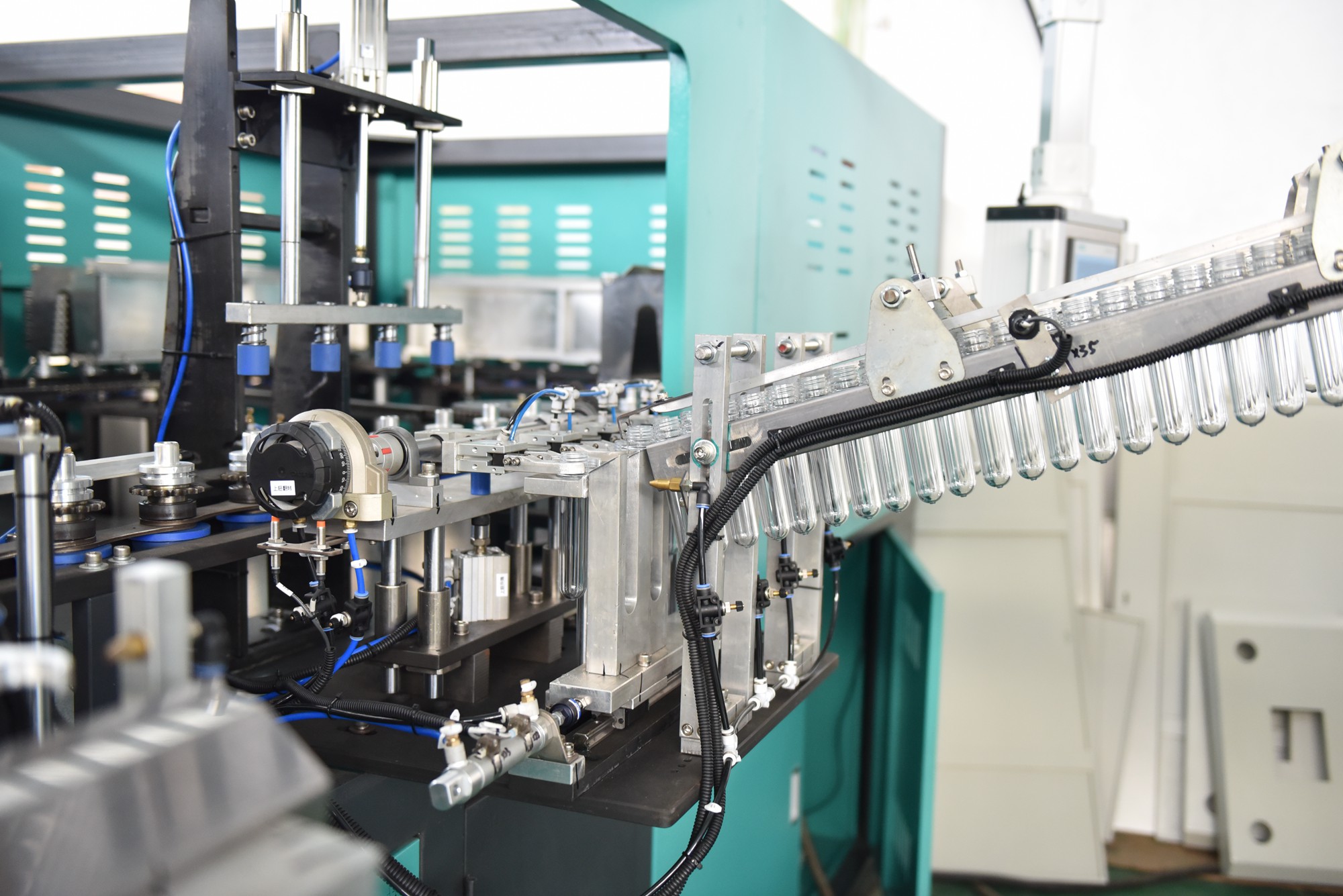 Juice Filling Machine