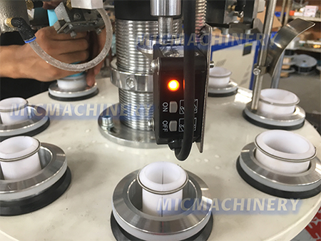 Ointment Filling Machine Filling station