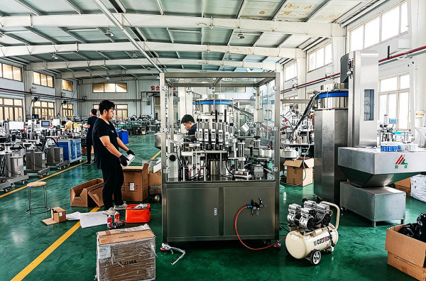 Cosmetic labeling machine testing