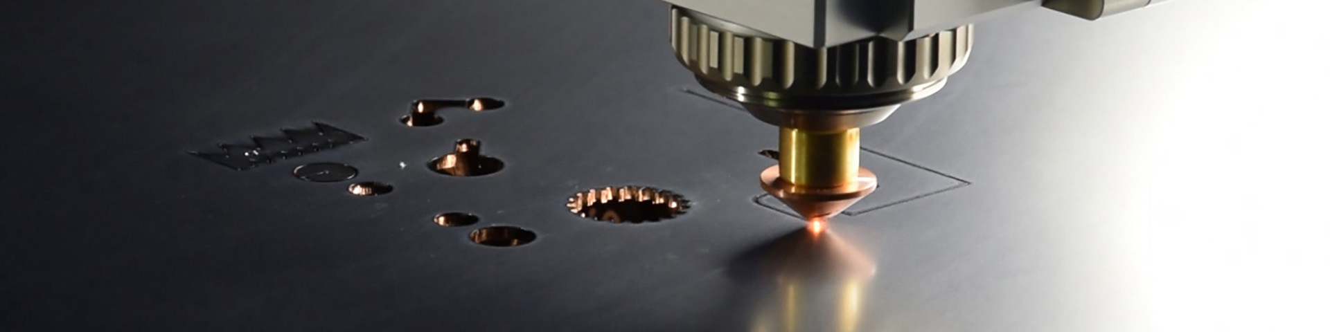 HRPFC-Fiber Laser Cutting Machine For Pipe